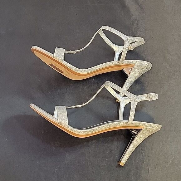 BRAND NEW MICHEAL KORS ARDEN T-STRAP OPEN TOE HEEL SANDAL - Picture 10 of 14